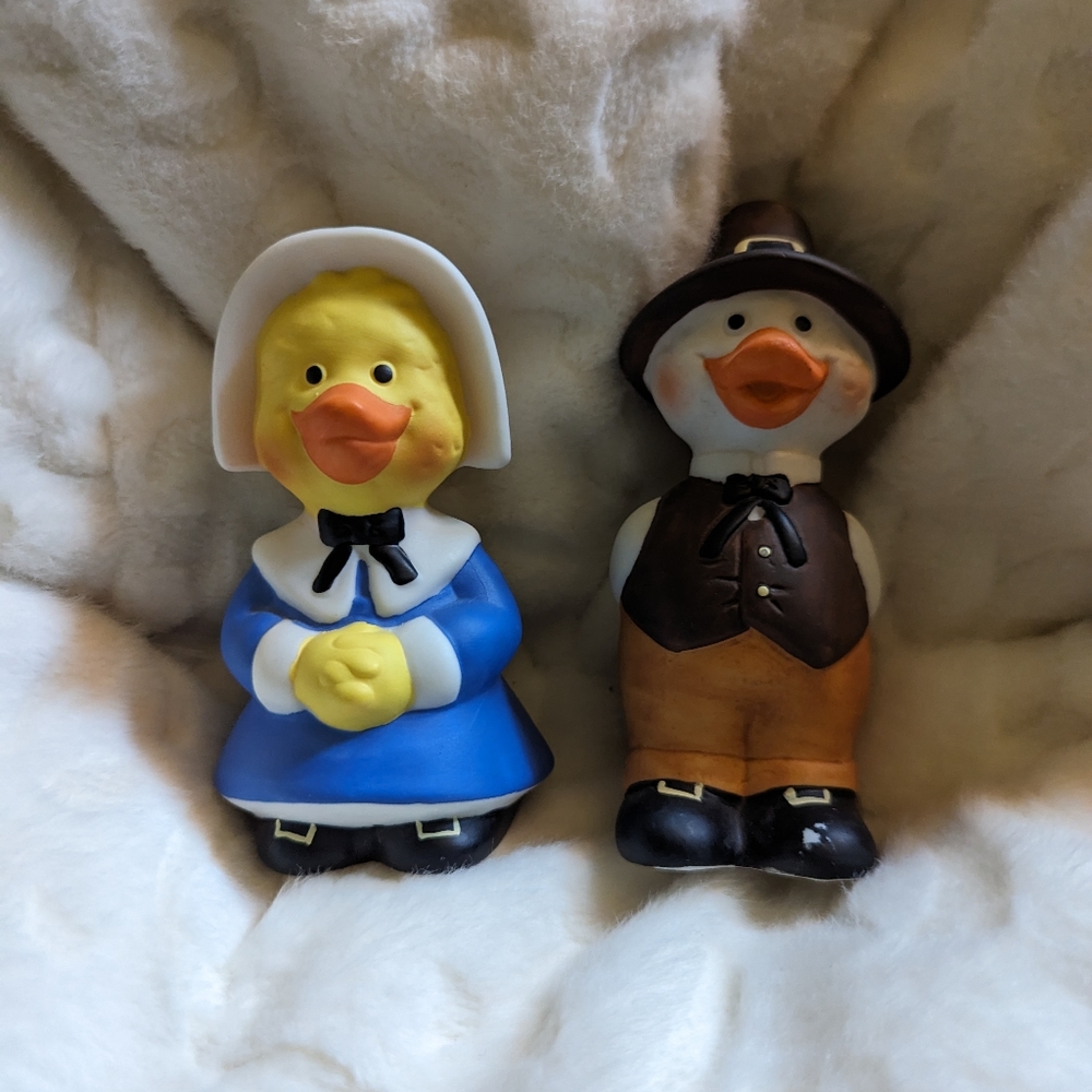Vintage Suzy Zoo salt and pepper